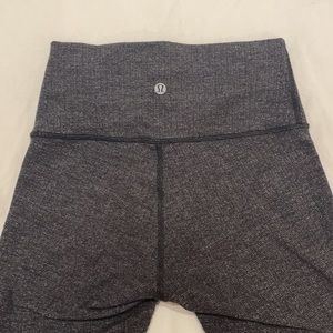 LuLuLemon Wunder Under Size 4